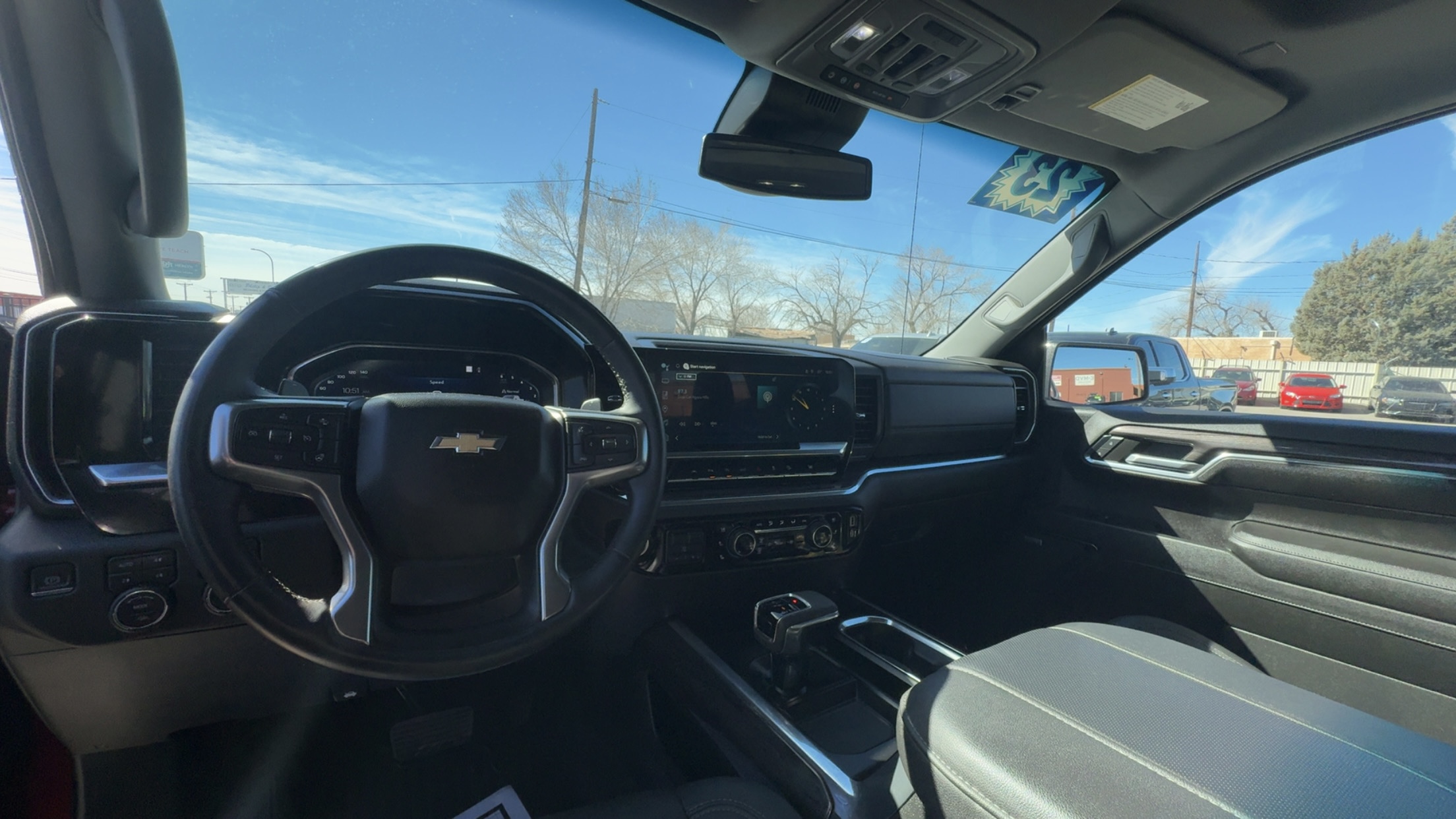 
								2023 CHEVROLET Silverado LTZ full									