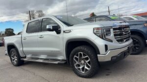 2022 GMC Sierra SLT