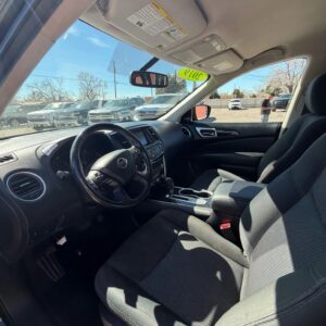 2019 NISSAN Pathfinder