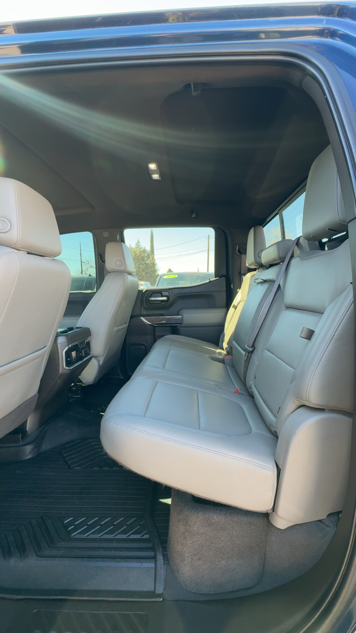 
								2020 CHEVROLET Silverado LTZ full									