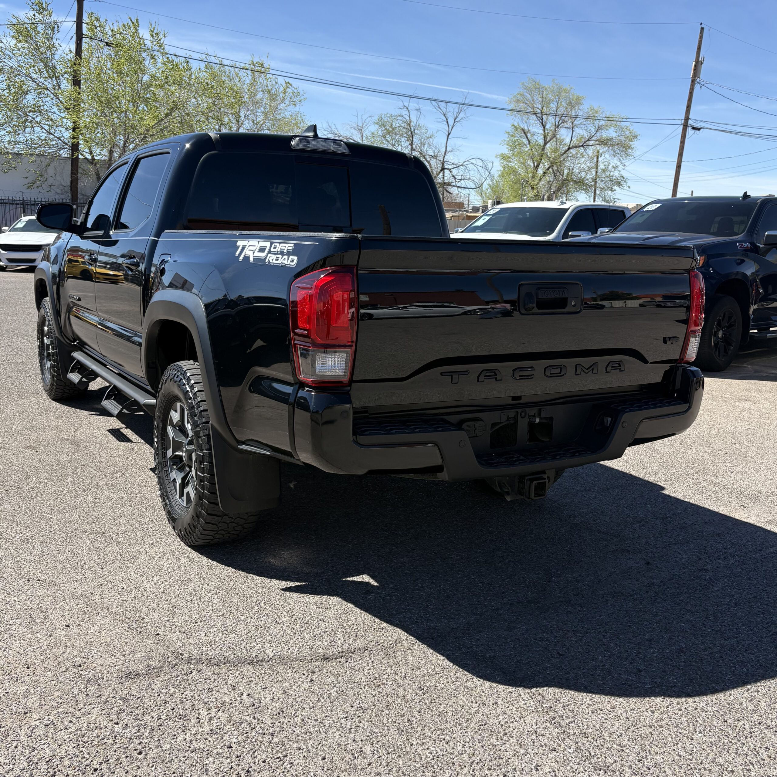 
								2018 TOYOTA Tacoma TRD Off Road full									
