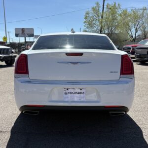 2019 CHRYSLER 300 Limited