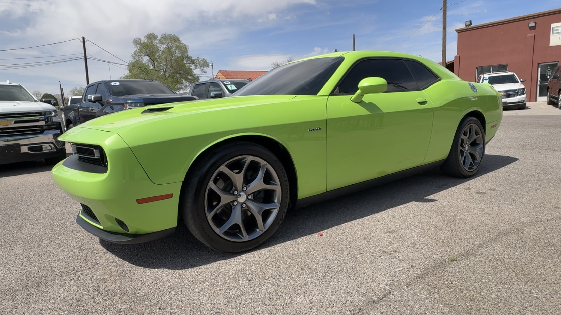 
								2015 DODGE Challenger SXT Plus full									