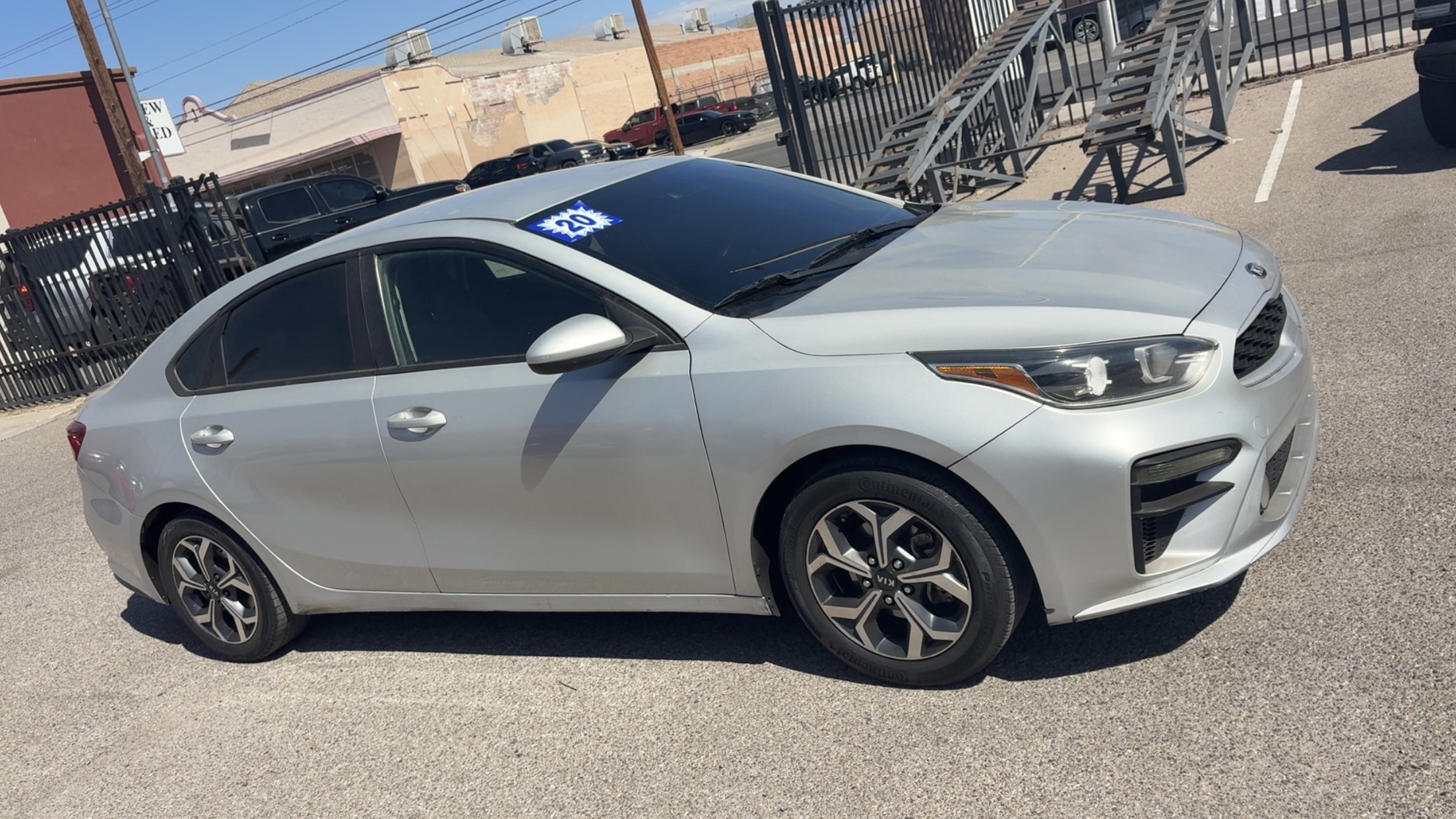 
								2020 KIA Forte FE full									