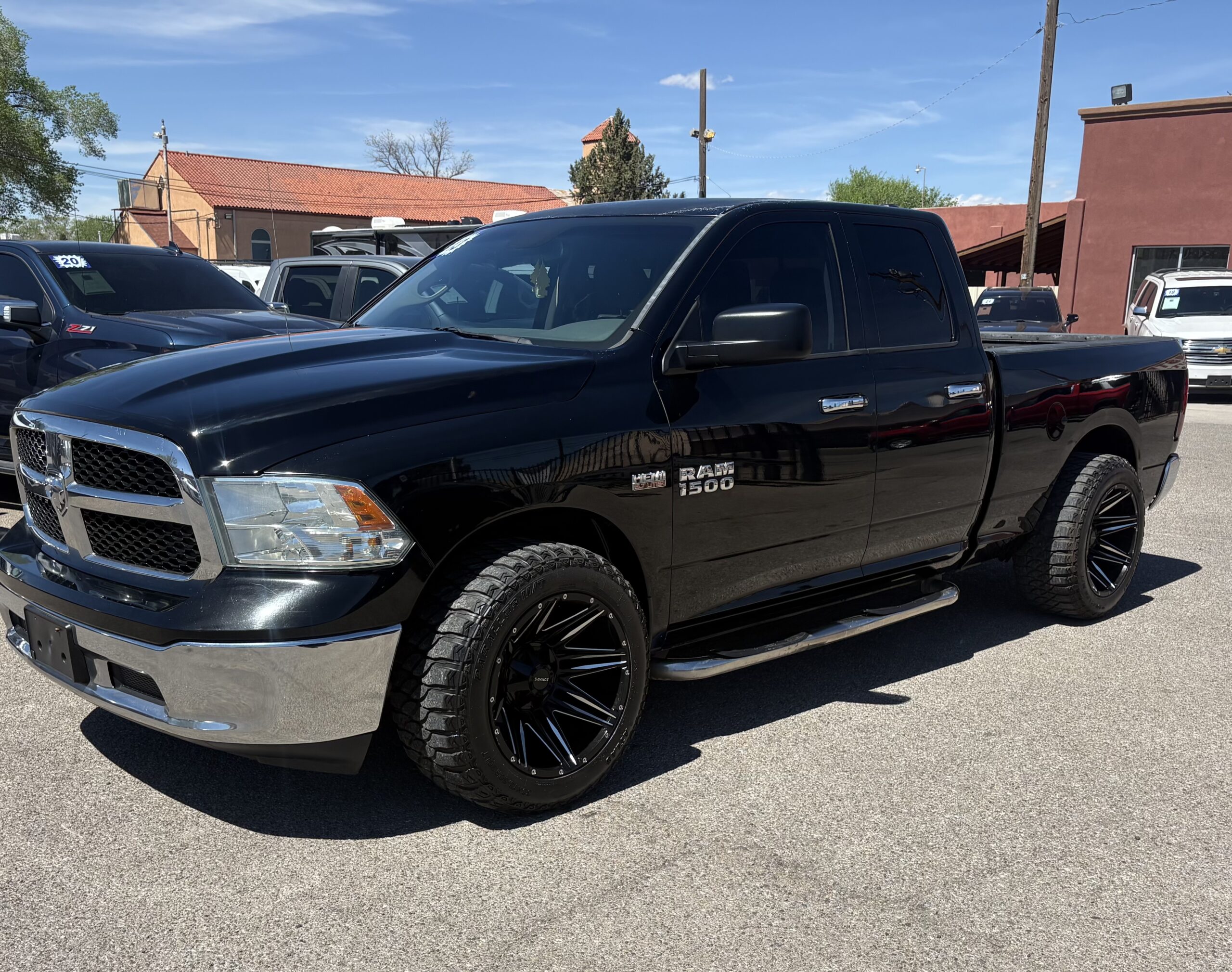 
								2013 RAM 1500 SLT full									