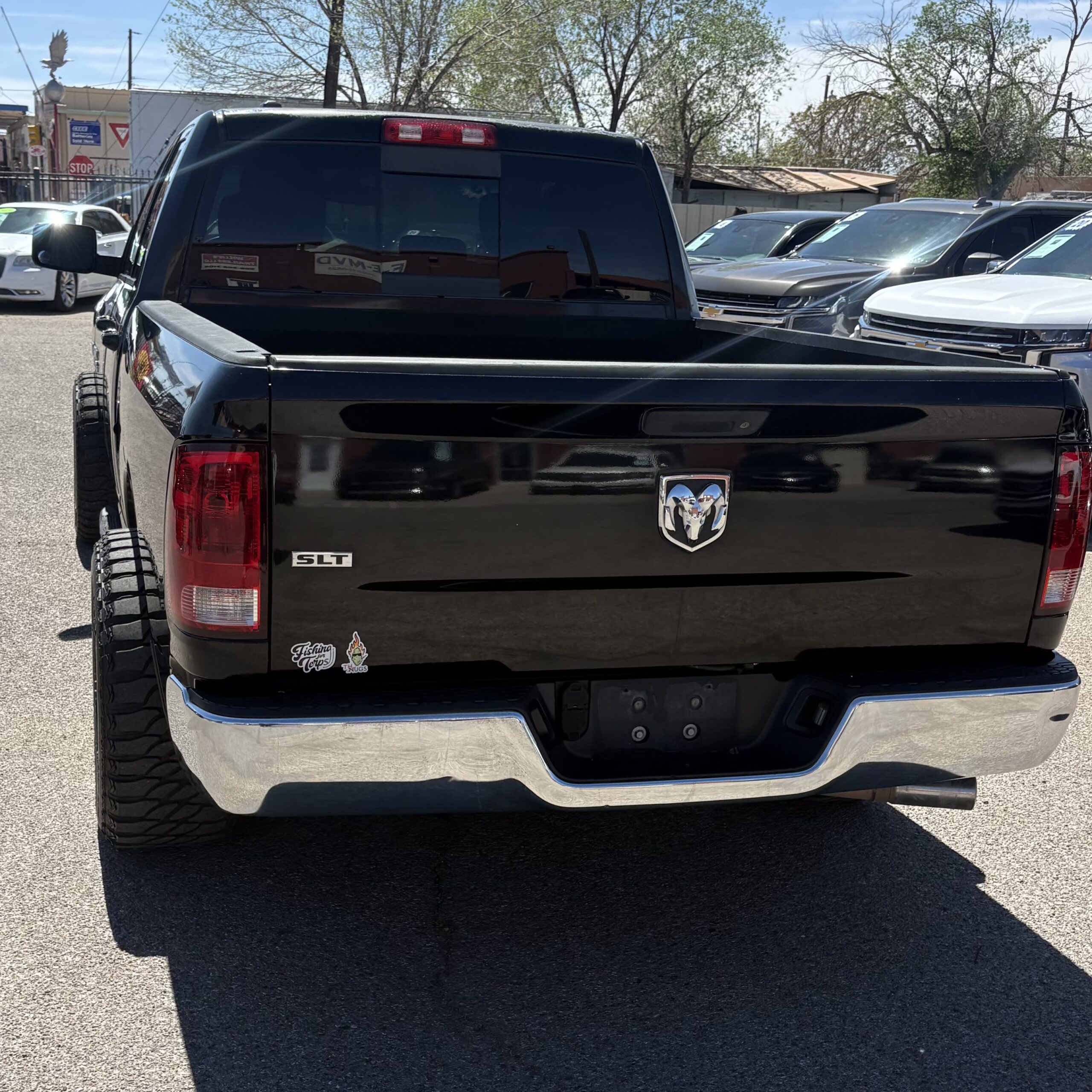 
								2013 RAM 1500 SLT full									