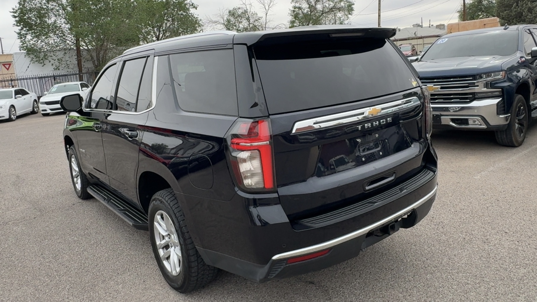 
								2021 CHEVROLET Tahoe LS full									