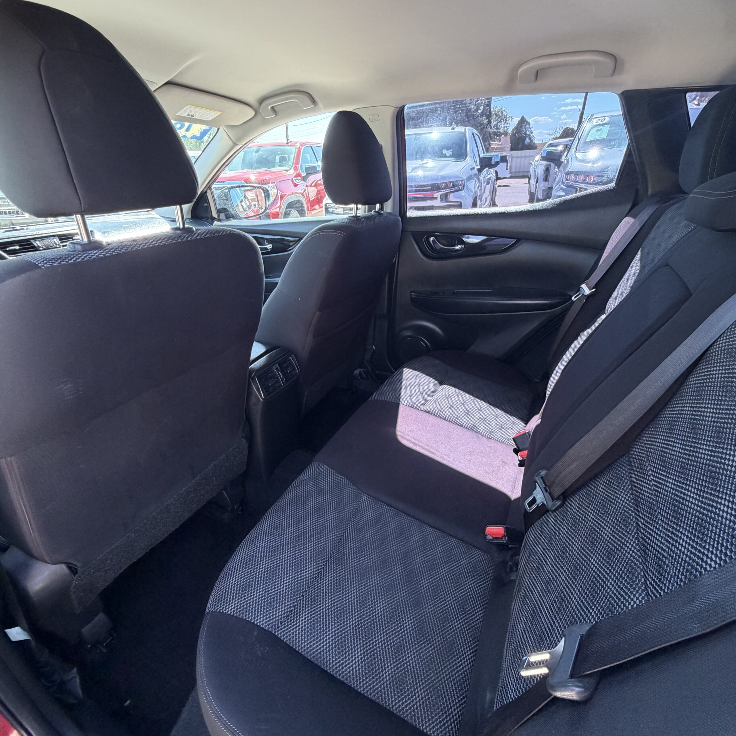 
								2018 NISSAN Rogue Sport full									
