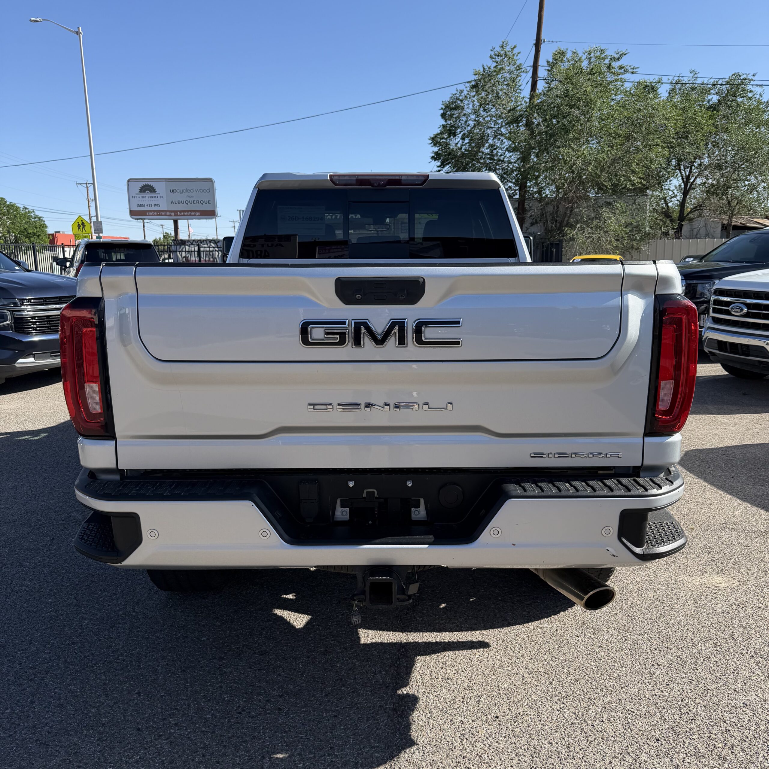 
								2020 GMC Sierra 2500HD Denali full									