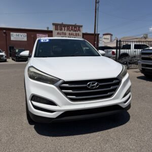 2018 HYUNDAI Tucson SE