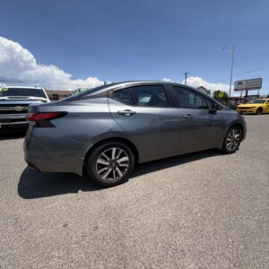 2020 NISSAN Versa SV