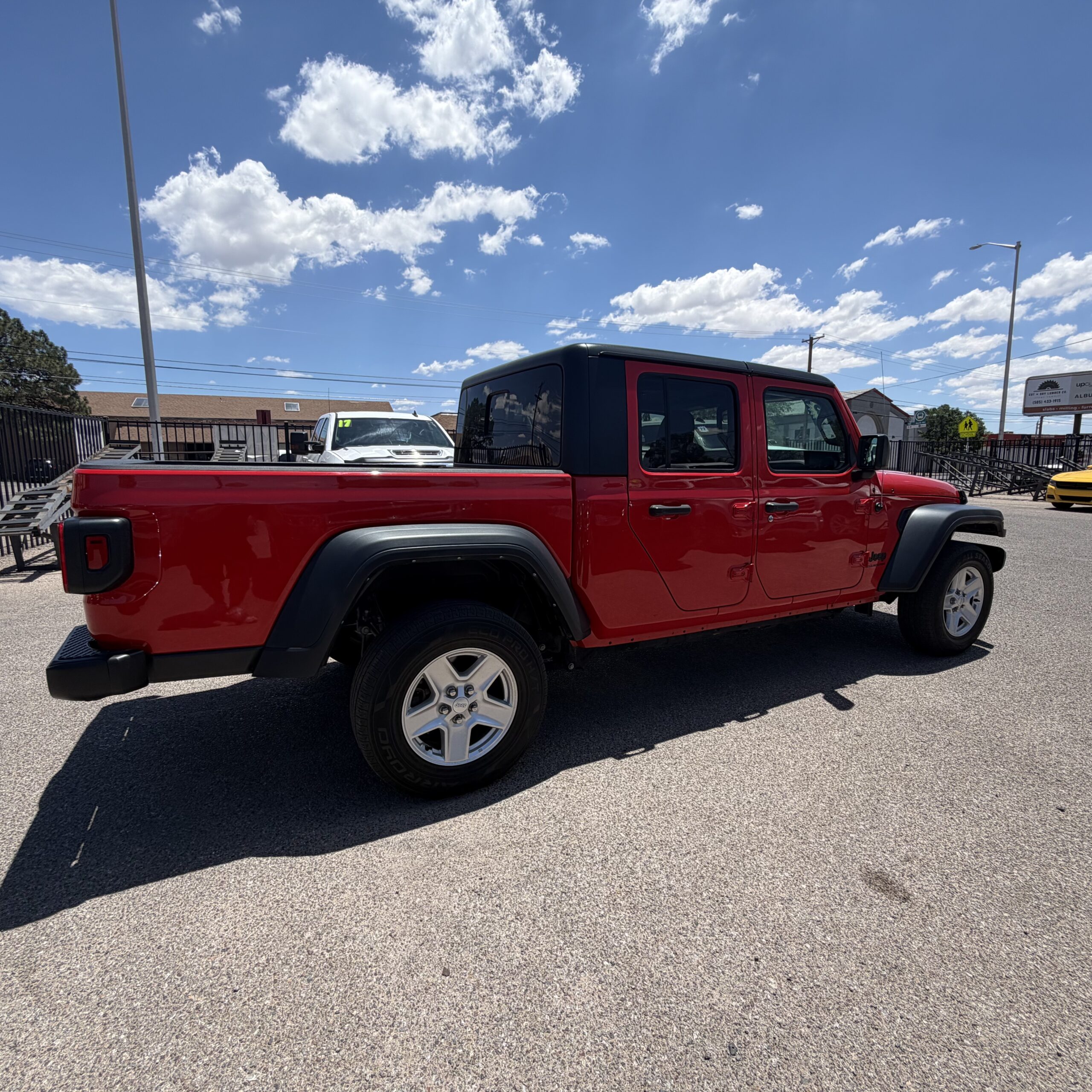 
								2023 JEEP Gladiator Sport full									