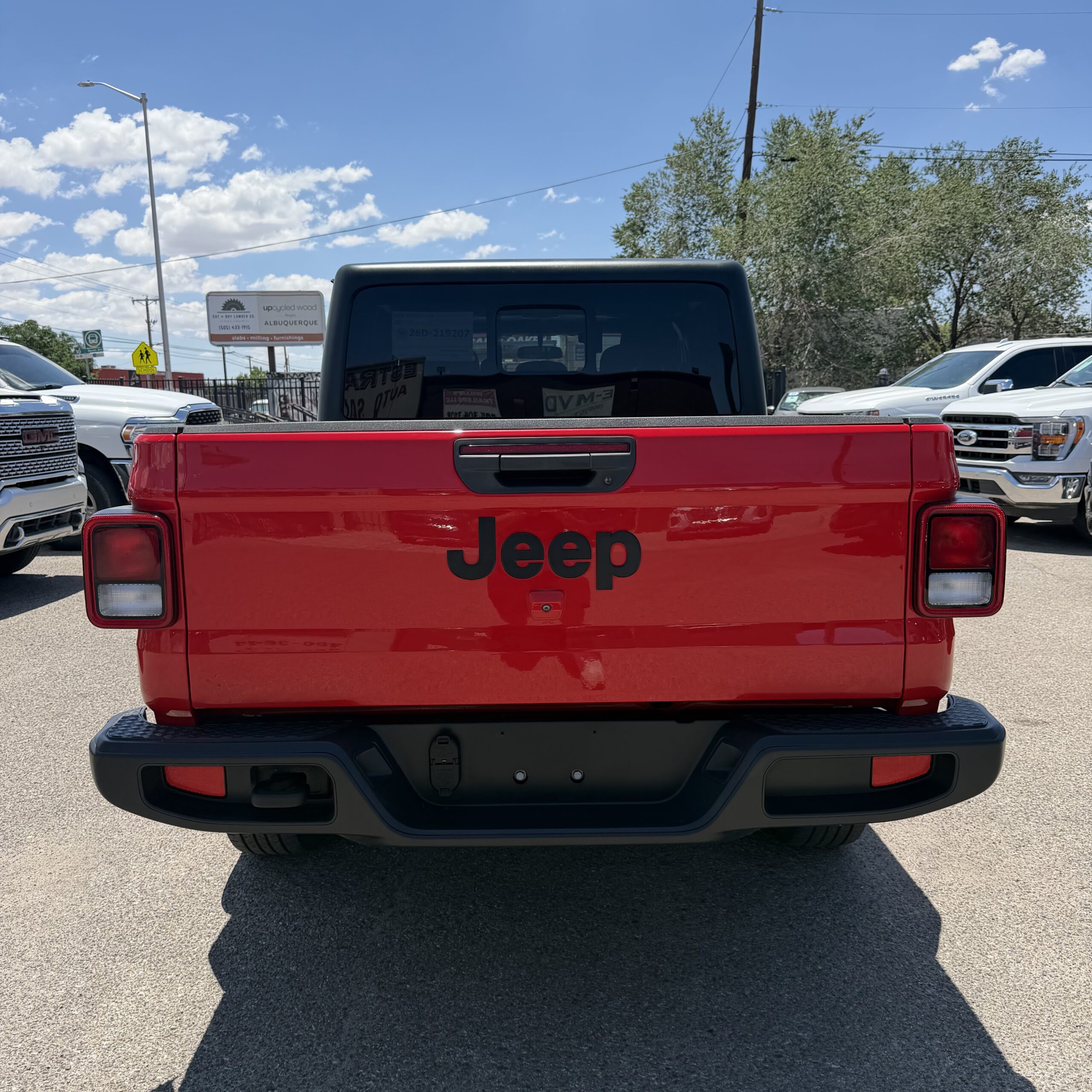 
								2023 JEEP Gladiator Sport full									