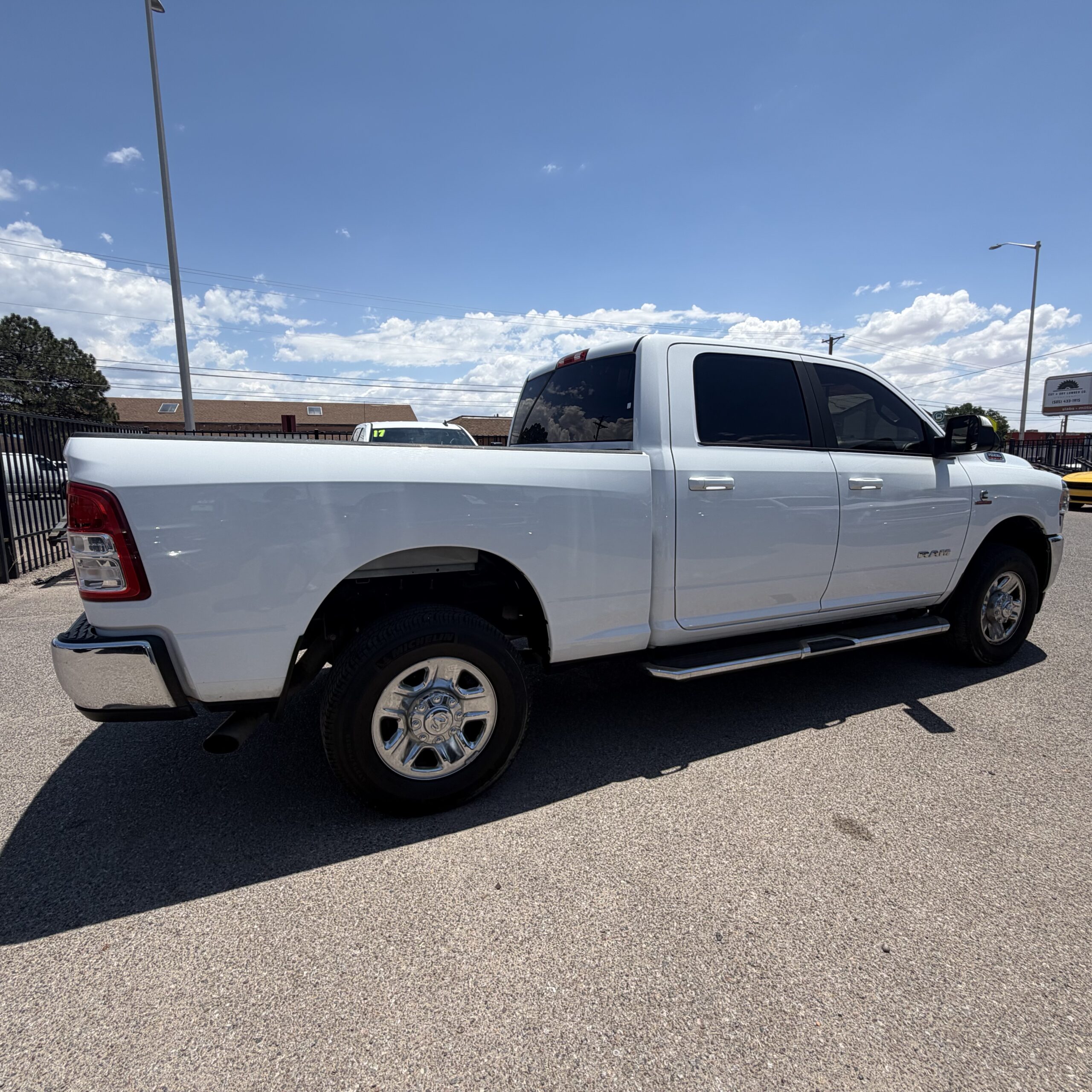 
								2022 RAM 2500 Big Horn full									