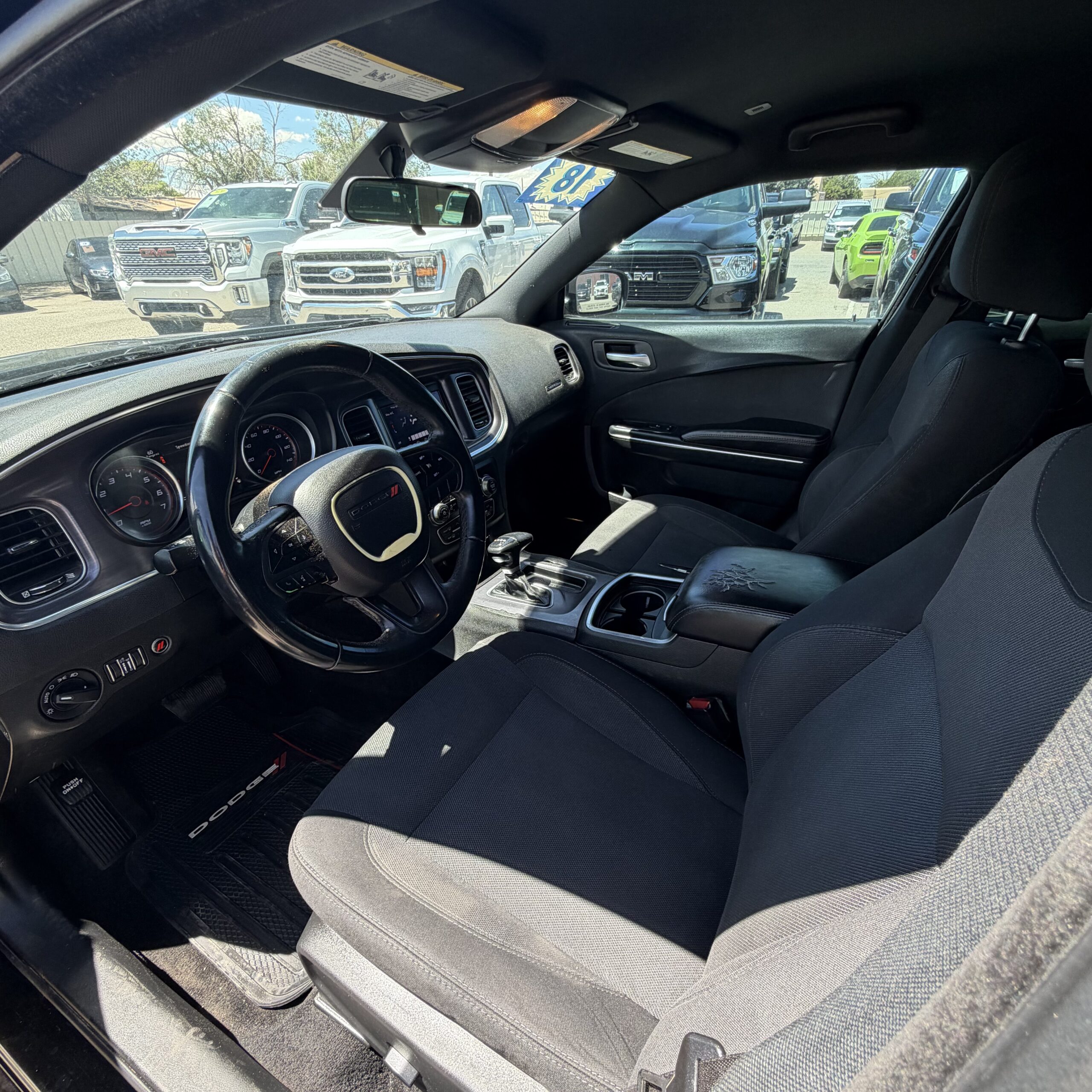 
								2018 DODGE Charger SXT full									