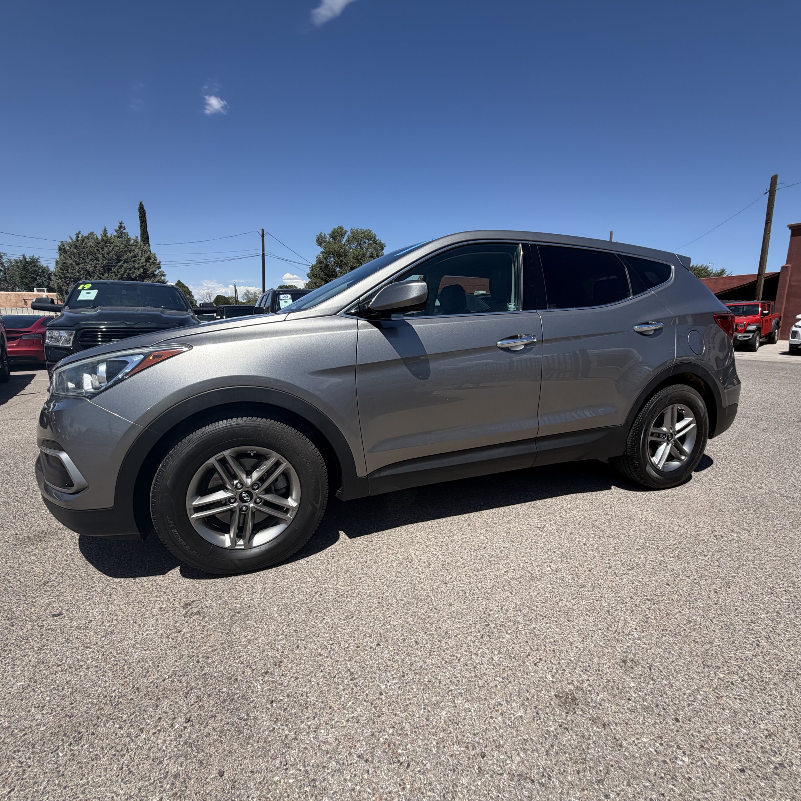 
								2018 HYUNDAI Santa Fe Sport full									