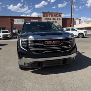 2024 GMC Sierra SLT