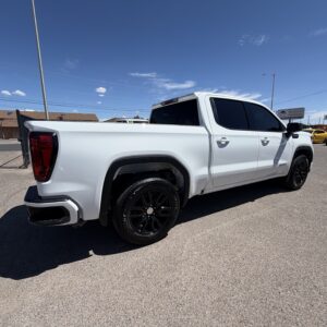 2023 GMC Sierra Elevation