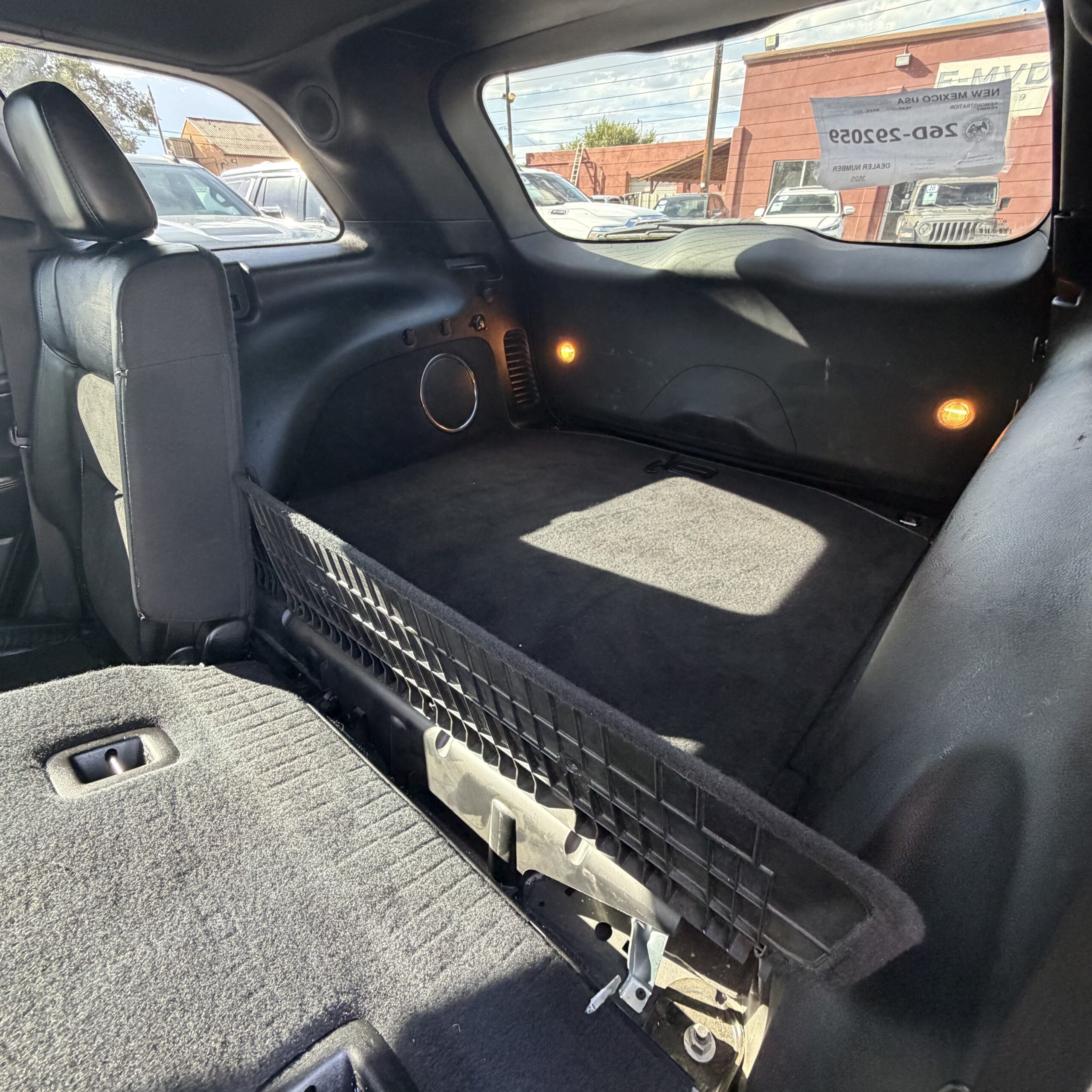 
								2017 JEEP Grand Cherokee Laredo full									