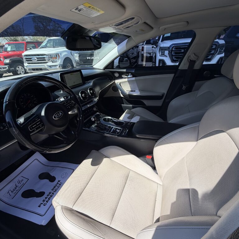 2019 KIA Stinger Premium