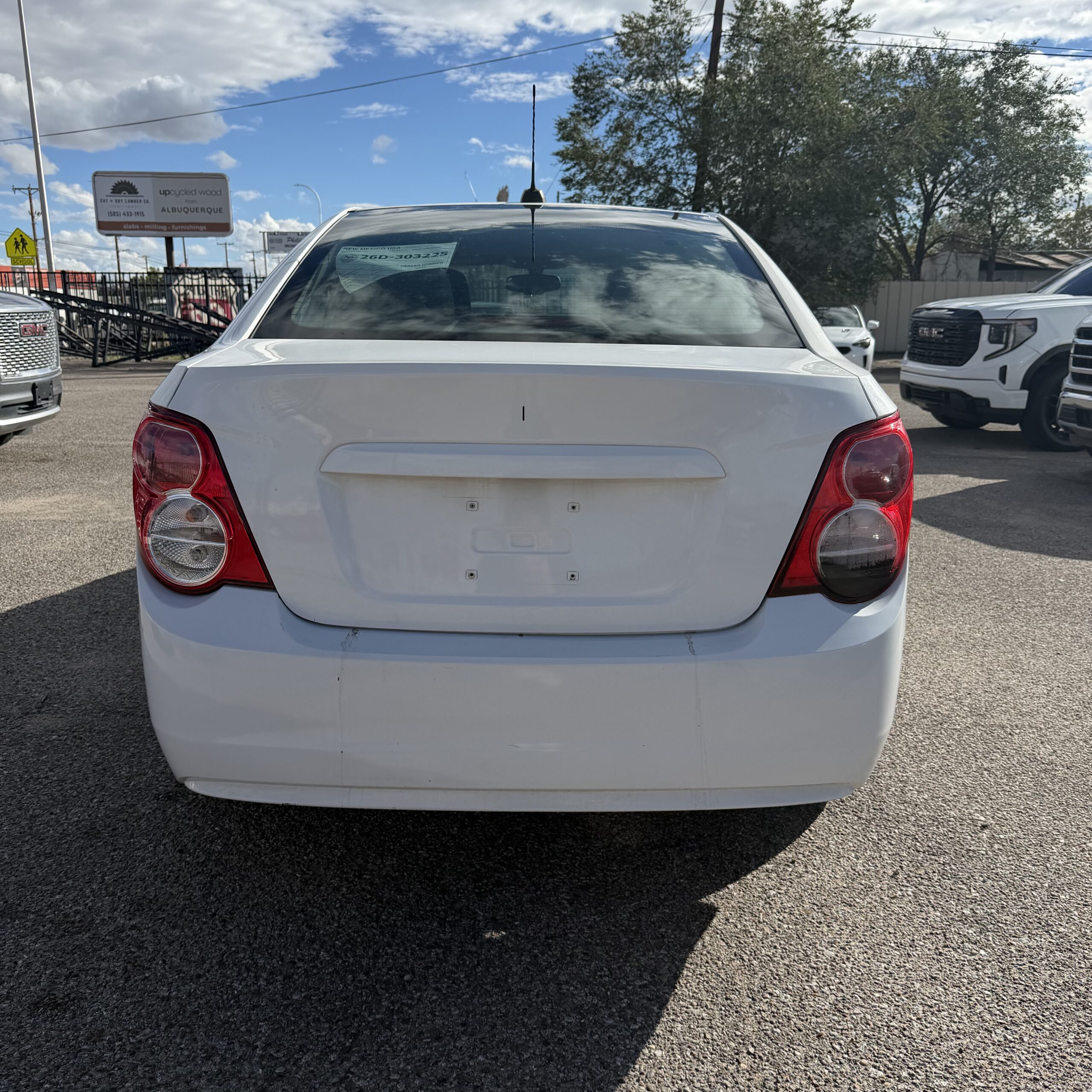 
								2016 CHEVROLET Sonic LS full									
