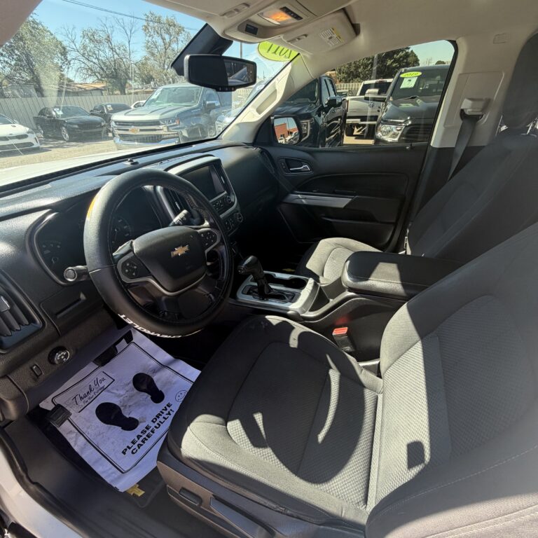 2017 CHEVROLET Colorado LT