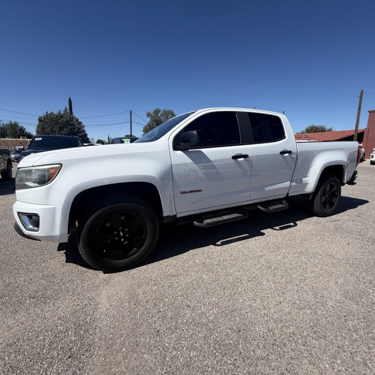 2017 CHEVROLET Colorado LT