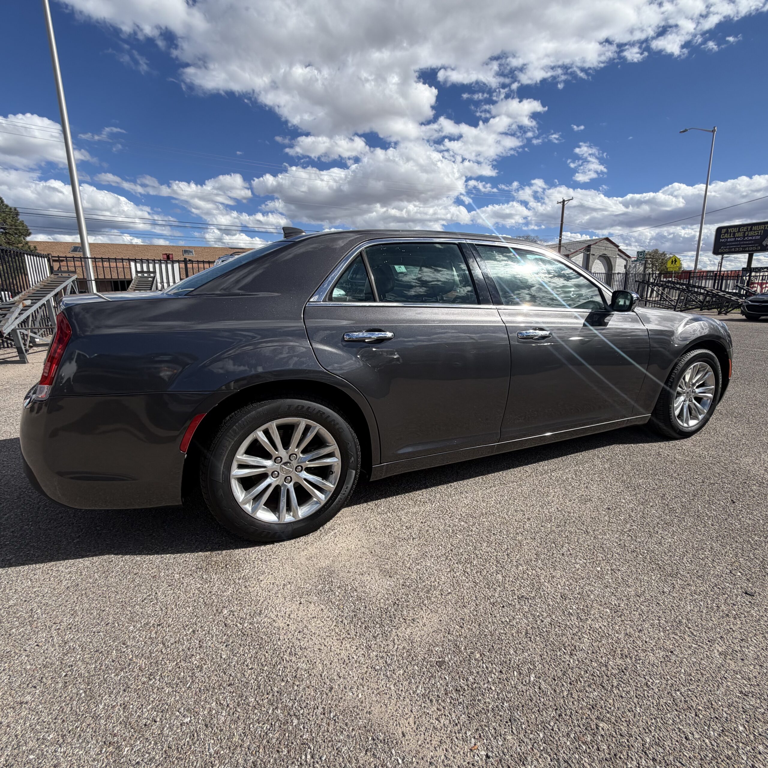 
								2016 CHRYSLER 300C full									