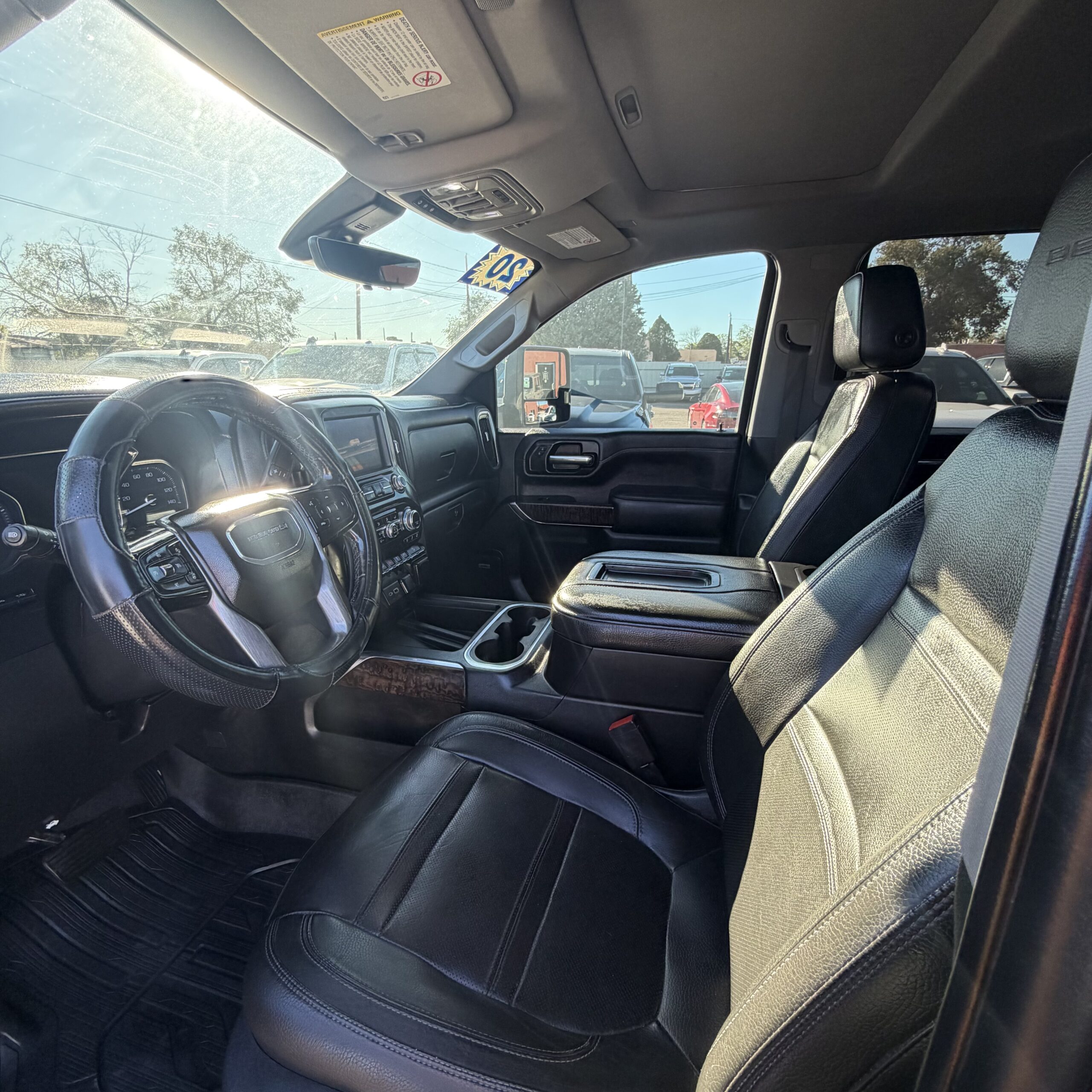 
								2020 GMC Sierra Denali full									