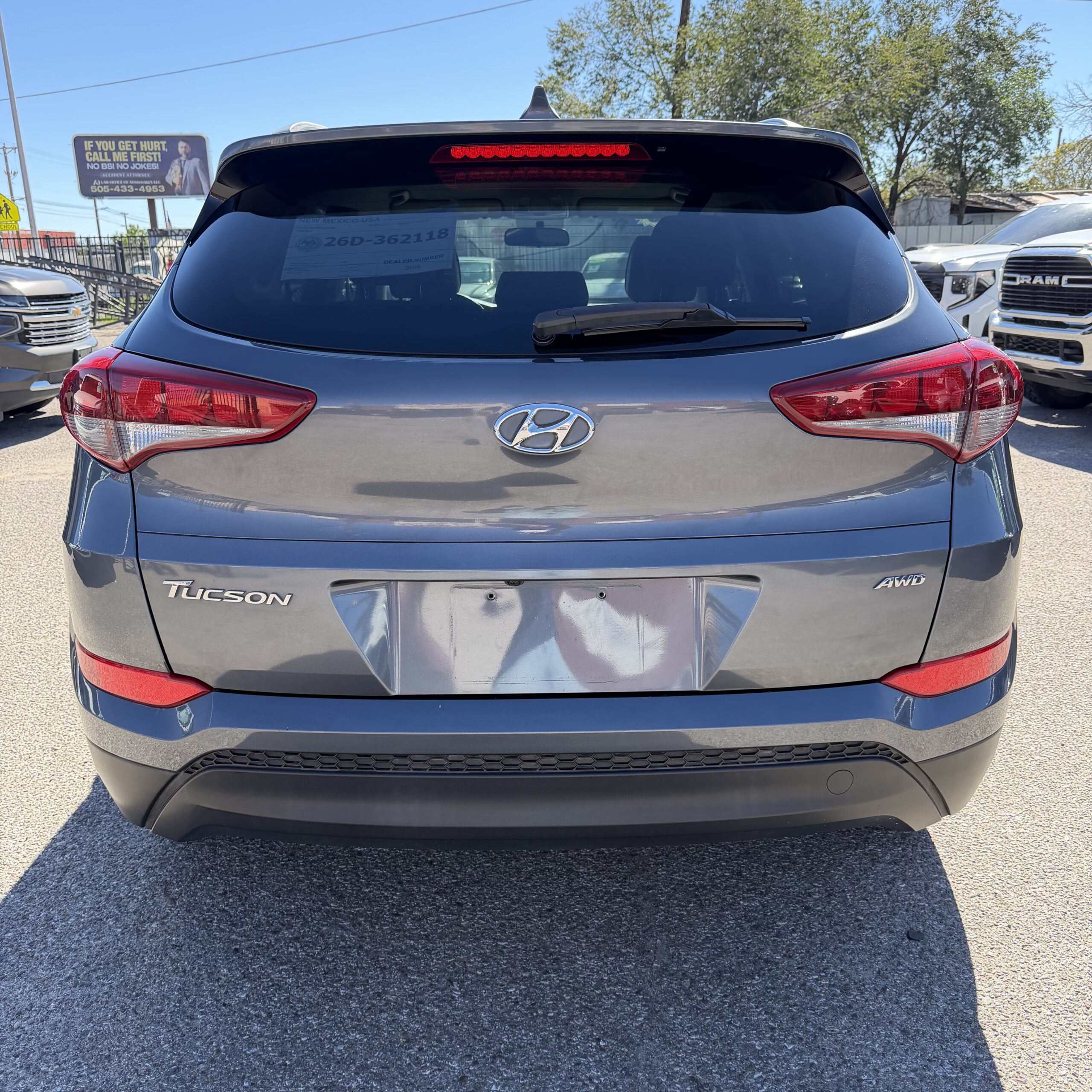 
								2018 HYUNDAI Tucson SE full									